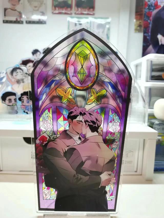 Atraente Action Figure de Anime para Escritório com Suporte Acrílico - Modelo Colecionável e Ornamentação Deslumbrante para Presentes e Decoração de Mesa