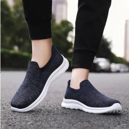 Novo pano tênis de corrida para homens um pedal sola macia lazer verão ao ar livre sapatos leves respirável esportes formadores - Image 4