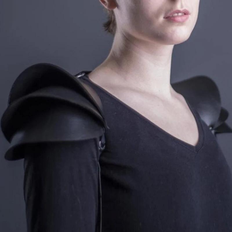 Adulto medieval gótico ombro armadura para homens mulheres guerreiro cavaleiro cosplay traje acessório de couro do plutônio arnês armadura capa - Image 1
