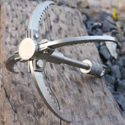 Aço inoxidável Survival Folding Grappling Hook Multifuncional Outdoor Escalada Claw Carabiner Travel Rescue Tool Ferramenta de escalada - Image 1