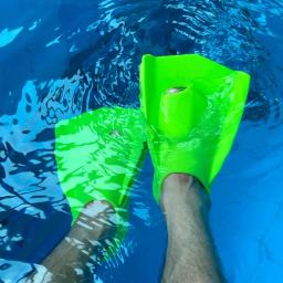 Barbatanas de silicone profissionais para treinamento de mergulho, sapatos de sapo, equipamento de mergulho, barbatanas curtas para adultos, sapatos de mergulho gratuitos - Image 4
