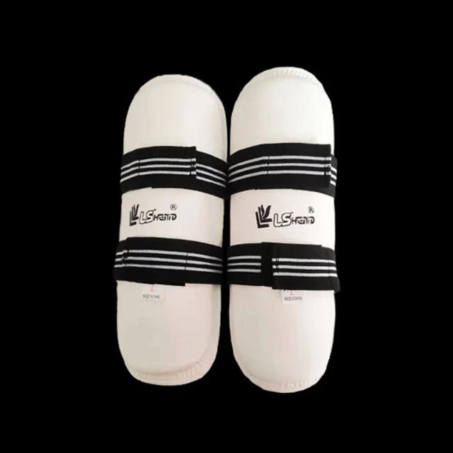 Conjunto de Proteção para Adultos em Taekwondo, Karatê e Boxe - Equipamento Ideal para Artes Marciais e Treinamento atlético