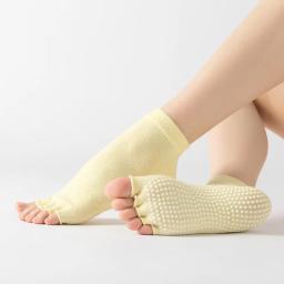 Meias de yoga de cinco dedos para iniciantes, meias femininas de verão de algodão fino, cano médio, silicone, antiderrapante, yoga, corrida, dedos divididos - Image 3