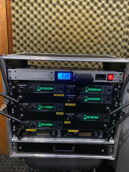 Sistema de monitor intra-auricular estéreo sem fio UHF Phenyx Pro, IEM sem fio, frequência selecionável de banda de 500 MHz, operação montável em rack para palco, estúdio, exposição, palestra, discurso (PTM-10) - Image 2
