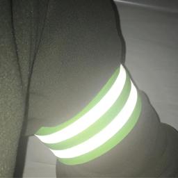 Braçadeira reflexiva intermitente de segurança, 2 peças, brilha no escuro, pulseira para noite, corrida, caminhada, ciclismo, corrida - Image 4