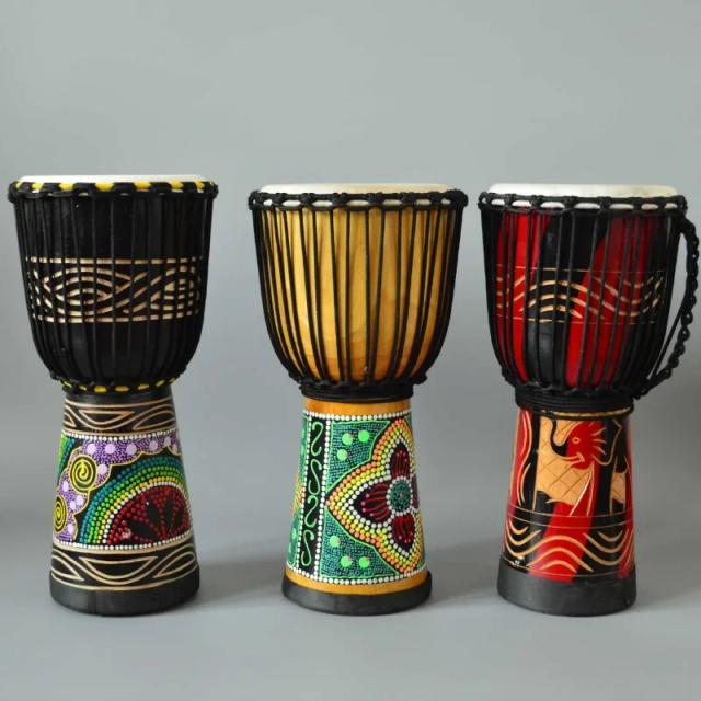 Djembe Africano Artesanal de Madeira Sólida com Pele de Cabra - Instrumento de Percussão de 6 Polegadas