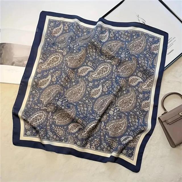 Lenço de Seda Quadrado Estilo Coreano Retro Impressão Versátil para Mulher
