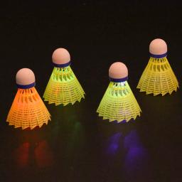 8pcs LED Badminton Petecas Easy Birdies para jogo noturno interno e externo - Image 5