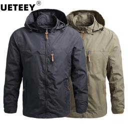 Jaquetas impermeáveis de caminhada masculinas, jaqueta tática, bolso múltiplo, com capuz, acampamento ao ar livre, casaco à prova de vento, casual, marca, primavera, outono - Image 1