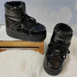 Botas de plataforma feminina 2025 botas de esqui de inverno mulher antiderrapante couro do plutônio à prova dwaterproof água botas de neve preto esponja algodão forrado tornozelo botas - Image 2
