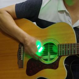 Palhetas de guitarra folk brilhantes elétricas, acessórios para instrumentos musicais luminosos, LED, presente para amantes de música, clássico - Image 6