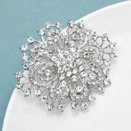 Wuli & baby-Broches estilo palácio espumantes para mulheres, flores de strass, alfinetes de escritório, presentes unisex, festa - Image 3