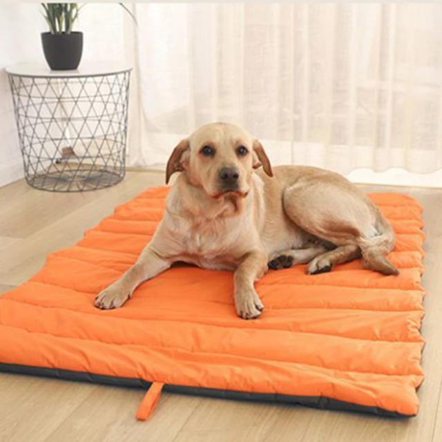 Cama Dobrável Portátil para Pets com Mochila de Armazenamento, Impermeável e Fácil de Limpar para Camping e Uso ao Ar Livre