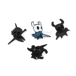 Jogo oco cavaleiro crachá pinos andarilho lapela hornet cosplay crachá metal esmalte broche - Image 3
