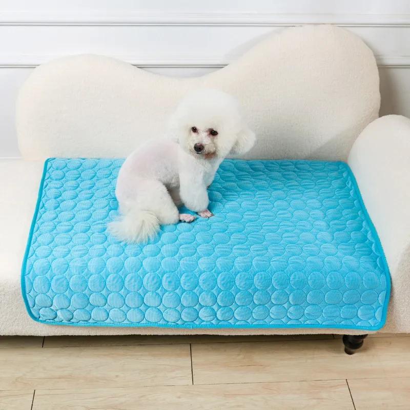 Esteira de resfriamento para cães pequenos e grandes, cama de verão extra grande, cobertor durável, sofá, Ice Pad, acessórios para animais - Image 1