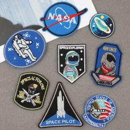 Astronauta bordado pano adesivo planeta bordado adesivo computador bordado etiqueta espaço roupas - Image 5