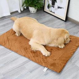 Cama de flanela para animais de estimação, tapete confortável, almofada de aquecimento impermeável para cães e gatos idosos, suprimentos térmicos, inverno - Image 3