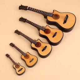 Mini Guitarra Clássica com Suporte, Coleção Miniatura De Instrumentos Musicais De Madeira, Modelo De Ornamentos Decorativos, Presentes - Image 1