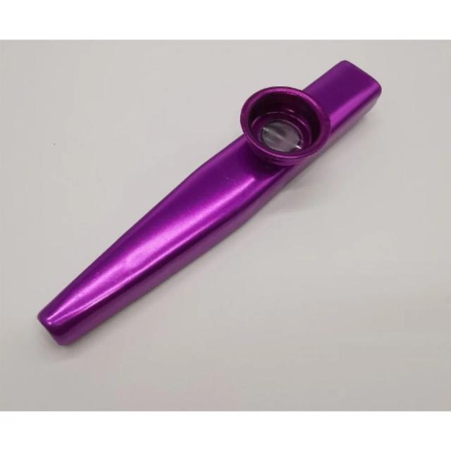 Kazoo de Alumínio para Guitarra: O Instrumento Musical Ideal para Amantes da Música com Design Elegante e Simples