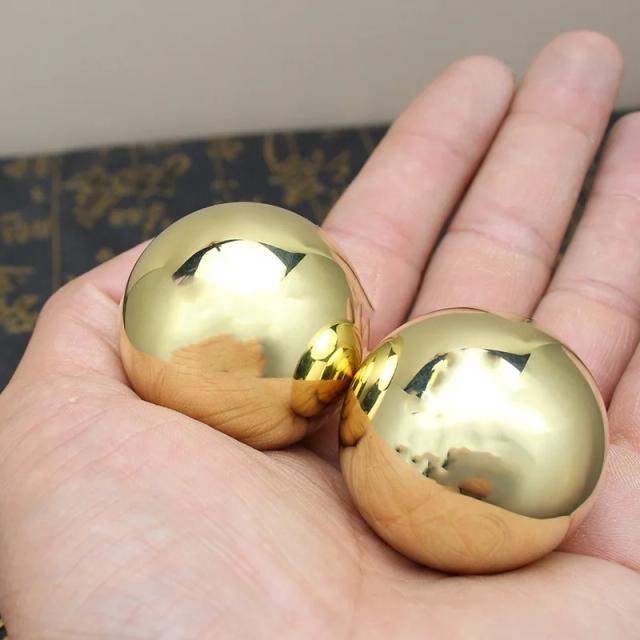 Bolas de Massagem Sólidas em Latão e Cobre para Saúde: Ideal para Fitness e Idosos