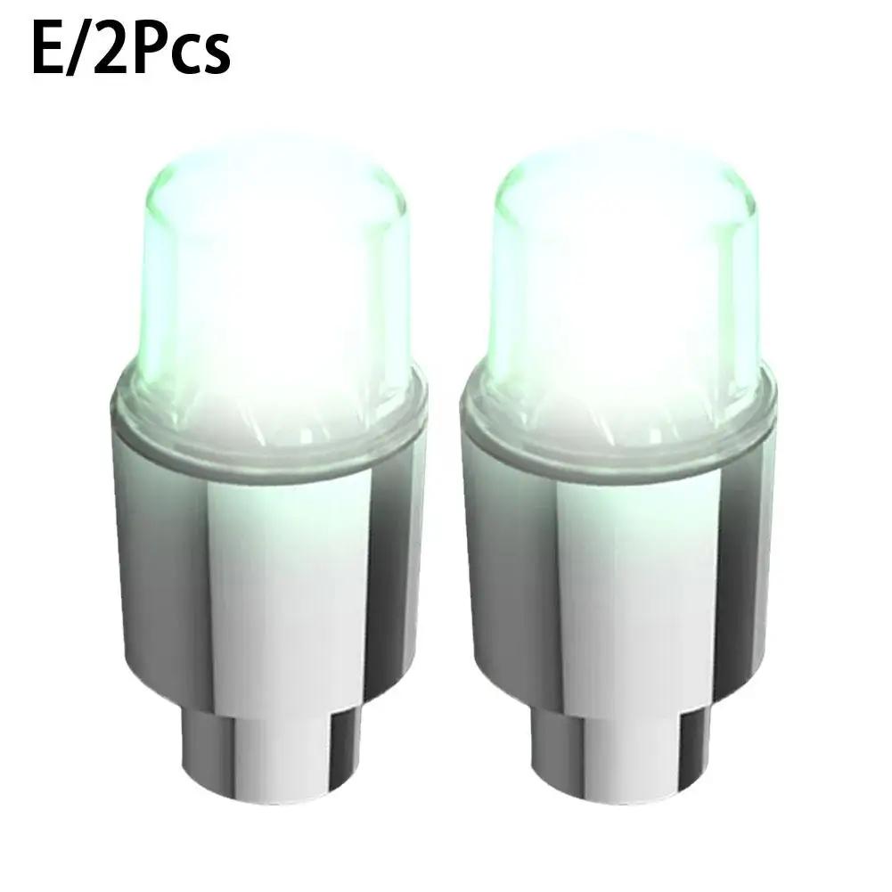 Luzes luminosas roda para motocicleta e bicicleta, tampa da válvula do pneu, LED universal, impermeável, acessórios do carro, 2PCs - Image 1