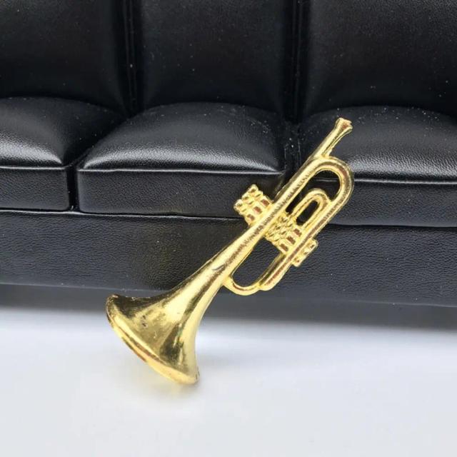 Mini Trompete e Saxofone Portátil 1:12 para Casa de Bonecas - Acessório Musical de Plástico em Miniatura