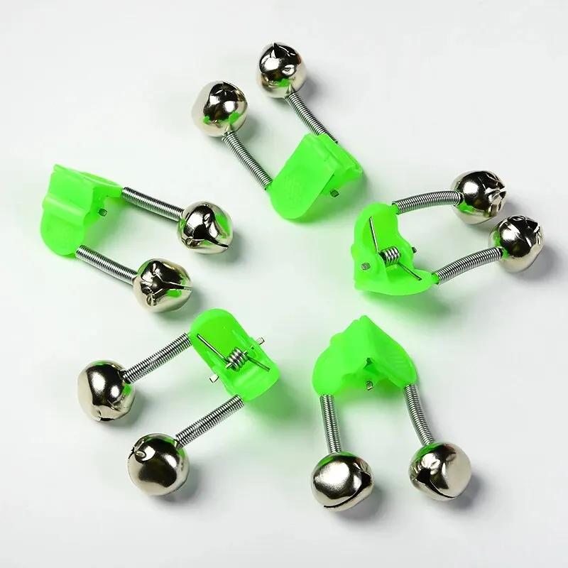 5 pçs/lote alarmes de mordida de pesca vara de pesca sino haste braçadeira ponta clipe sinos anel verde abs acessório de pesca ao ar livre metal - Image 1