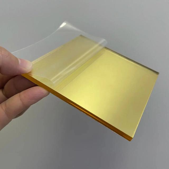 Espelho Quadrado Acrílico Dourado Claro para Decoração de Casa e Casamentos, Ideal como Peça Central e Fundo Fotográfico, 5mm