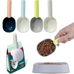 Multifuncional saco de selagem alimentação colher ferramenta criativa copo de medição pet fornecimentos gato e cão comida pá, saco de selagem clip colher - Image 1