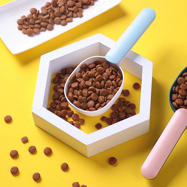 Colher Multifuncional 2 em 1 para Alimentação de Animais de Estimação com Alça Selada - Ideal para Gatos, Cães, Pássaros e Coelhos