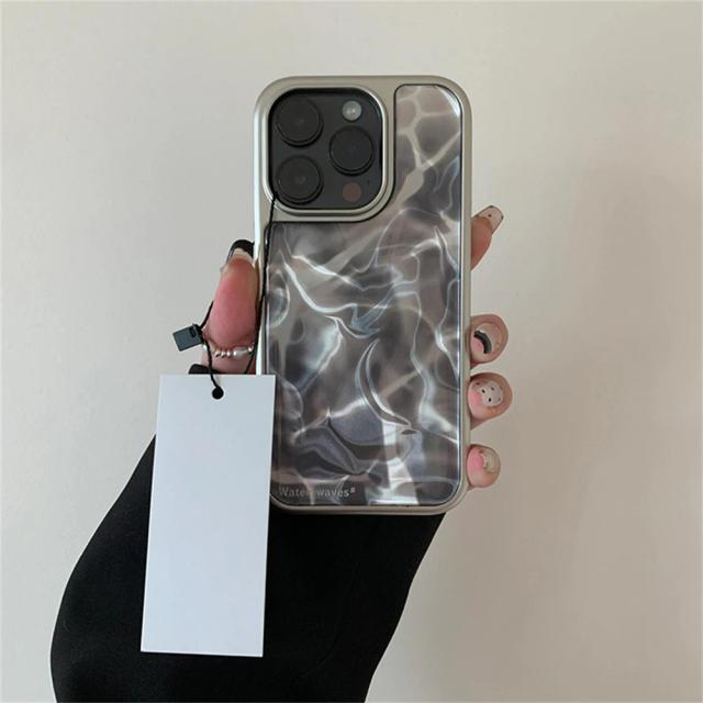 Capa Traseira Para iPhone: Ondulação Artística em Água do Japão - À Prova de Choque para Modelos 11, 12, 13, 14, 15 e 16 Pro Max