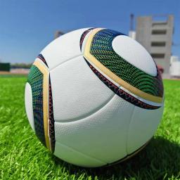 Alta Qualidade Pu Treinamento Esportivo Futebol, Bola de futebol, Equipe Profissional Partida, Presente para Homens e Mulheres, Adulto e Crianças, Tamanho 5, 2010 - Image 2