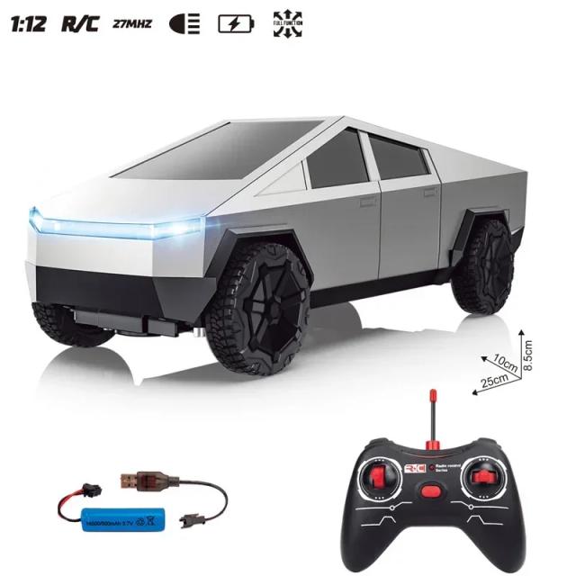 Carro de Controle Remoto 1:24 4WD Off-Road RC Caminhão com Luzes LED