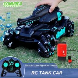 Big RC tanque tiro caminhão para menino, 4WD carro controlado por rádio, batalha competitiva, gesto elétrico, brinquedo buggy off-road - Image 1