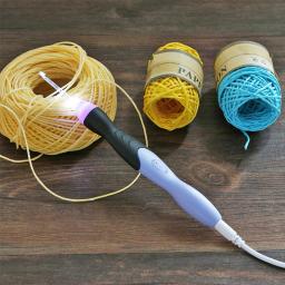 Ferramentas De Costura Set com Luz LED, Crochet Ganchos, Agulhas De Tricô, DIY Tecelagem, Camisola Kit Ferramentas, Acessórios De Costura, USB, 9 em 1 - Image 3