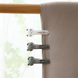 Prendedores de roupa plásticos à prova de vento, prendedores de roupa, clipes multifuncionais de toalha de praia, meias fofas, gatos criativos, 12pcs - Image 3