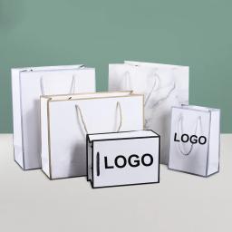 Sacola de papel para presente com logotipo personalizado, embalagem artesanal, personde negócios e roupas, bolsa de casamento, 10 unidades - Image 1