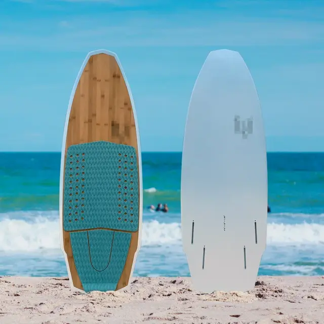 Prancha de Fibra de Carbono Personalizada para Surf e Wakeboard - Fabricante com OEM e ODM