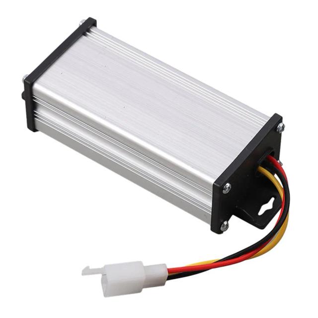 Conversor de Bicicleta Elétrica - Ebike Transformer para 36V, 48V, 60V, 72V e 12V com Capacidades de 10A e 20A - Compacto e Eficiente 9*5.1*3.3cm