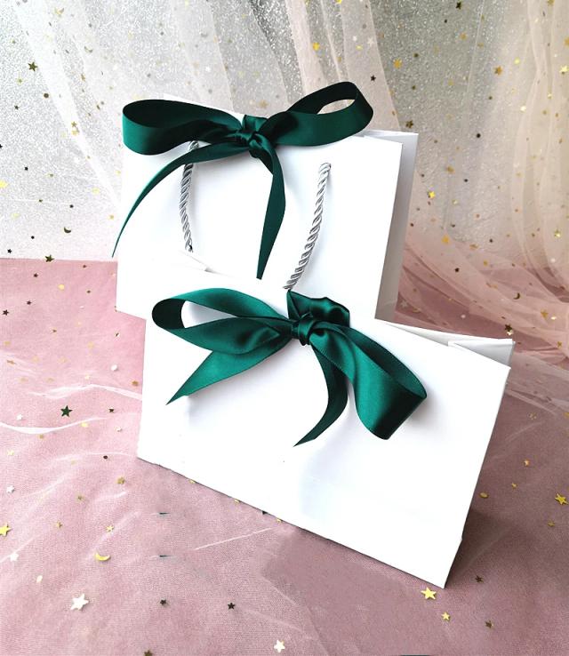 Saco de Papel Kraft com Fita Lida: Embalagem Elegante para Presentes e Decorações de Casamento e Festa do Pijama