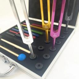 Instrumentos de Percussão Profissional, Tuning Fork Set, Sound Healing, Diapason Terapêutico, Ressonância Colorida, 10Pcs - Image 6