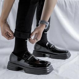Sapatos de couro de patente de moda de luxo dos homens deslizamento-on oxfords sapato marca designer de dedo do pé quadrado mocassins preto calçado de plataforma à moda - Image 2
