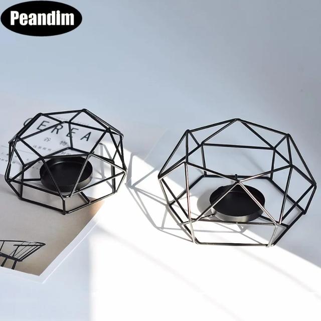 Decore sua casa com lantejoulas geométricas pequenas e um elegante castiçal preto de metal para o Dia dos Namorados