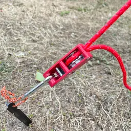 Corda de vento reflexiva Camping Linha Multifuncional Esportes ao ar livre, Caminhadas, Acessórios de barraca, 5m, 6mm Corda grossa - Image 4