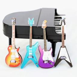 Simulação clássica guitarra dollhouse instrumento musical em miniatura popular guitarras modelo para barbies ob11 boneca decoração acessórios - Image 5