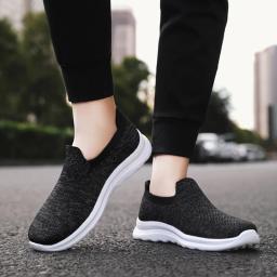 Novo pano tênis de corrida para homens um pedal sola macia lazer verão ao ar livre sapatos leves respirável esportes formadores - Image 3