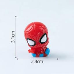 Marvel homem-aranha homem de ferro bolo de aniversário decoração boneca dos desenhos animados super-herói resina figura de ação bonito decorações interiores do carro - Image 6