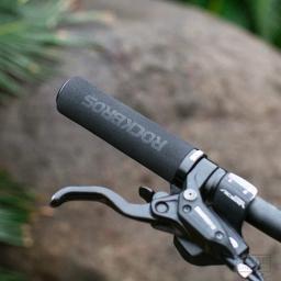 Rockbros ultraight apertos de bicicleta esponja manopla mtb punhos mountain bike lidar com guiador acessórios de ciclismo anti-skid - Image 2