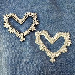 Contas artesanais com grande coração, remendo sew-on, decoração oca-out, acessórios de vestuário, preto e branco, 9*8.5cm, 11*11cm, 1 pc - Image 3
