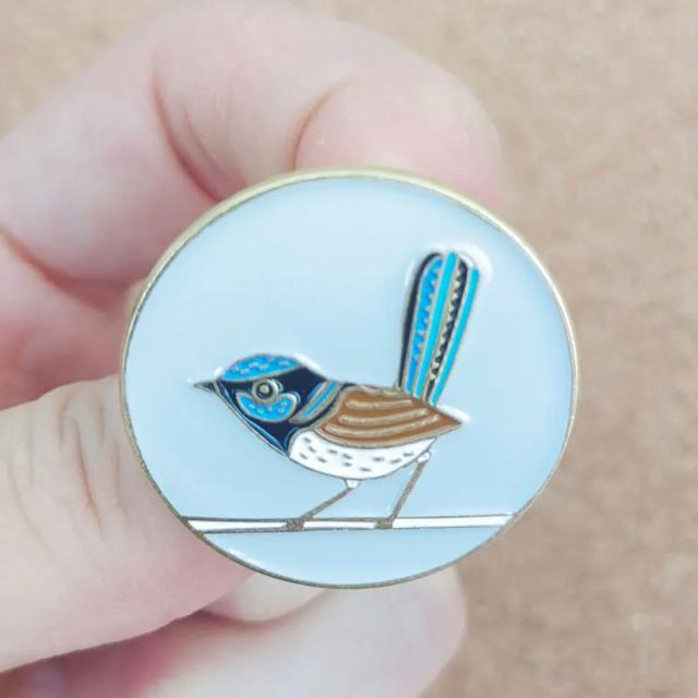 Alfinetes de Esmalte Unissex com Designs de Animais - Broches de Lapela e Acessórios Criativos para Presentes